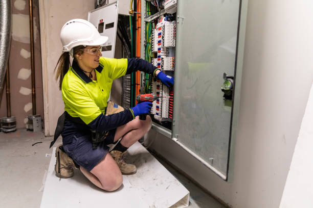 Best Local Electrician Companies  in Bayou Vista, TX